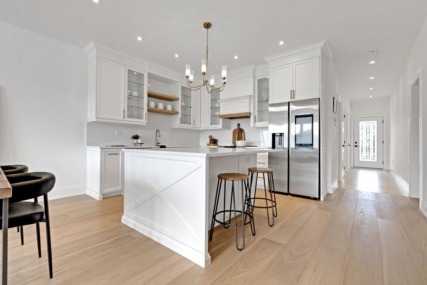 Kitchen island with pendant chandelier